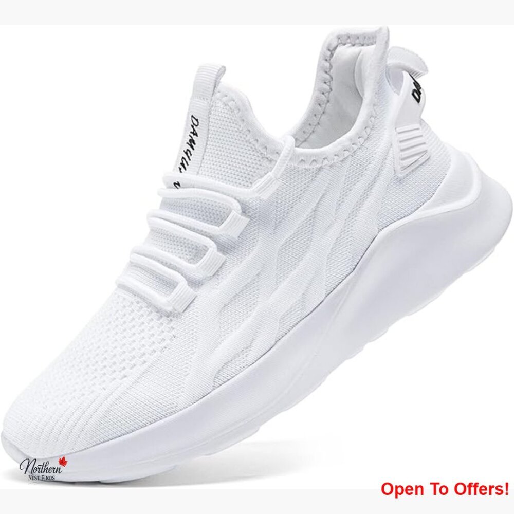 Lightweight Slip-On Running Shoes with Breathable Mesh and Slip-Resistant Soles